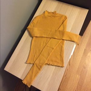 Forever21 mock neck knit top with lettuce edge